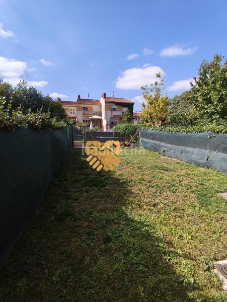 Foto b55af626-3fd2-4a0c-9aee-604e4a10fa6f. Chalet avec chauffage parking dans Monterrubio de Armuña