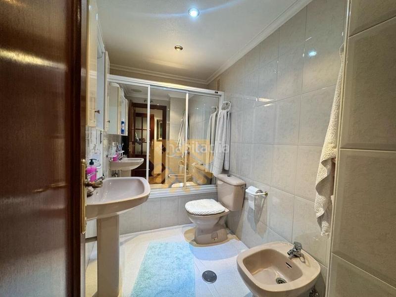 Foto 0e5f4bb9-2a48-42ef-ad02-5924fa762116. Pis amb calefacció aparcament a Rollo - Puente Ladrillo Salamanca