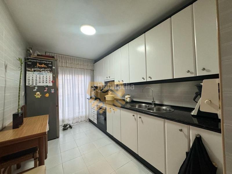 Foto e64870d0-0a86-46dc-a1ea-f820326bf880. Pis amb calefacció aparcament a Rollo - Puente Ladrillo Salamanca