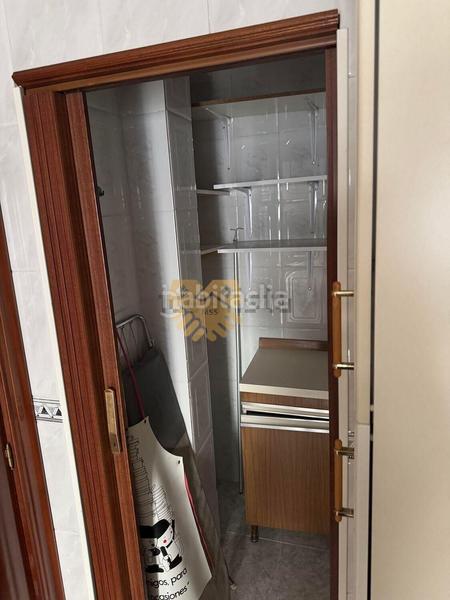 Foto e7b222c6-a271-455c-bfe4-881a51399c82. Pis amb calefacció a Salesas Salamanca