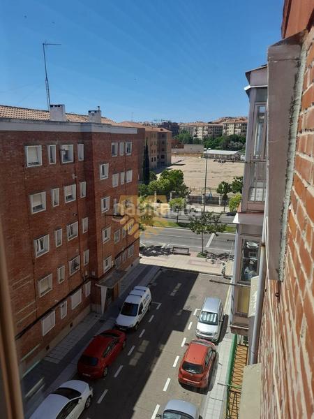 Foto 412f566a-ecf6-4872-b458-a90605d0f095. Piso amplio piso exterior ideal para inversión en Salamanca