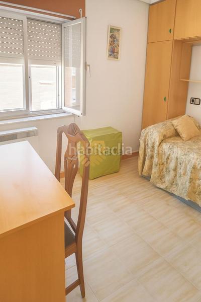 Foto 90141a6a-344a-45c0-8bc3-9bc9b14b6dee. Piso amplio piso exterior ideal para inversión en Salamanca