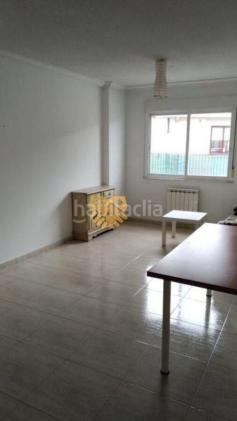 Foto b050243b-5ed7-410c-9062-11747a24b6a4. Pis amb calefacció aparcament a Villamayor