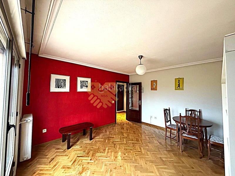 Foto 01828df8-7987-439d-8f47-1c6b876cd399. Ático oportunidad ! atractivo piso semireformado en tejares en Salamanca