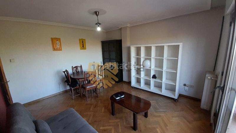 Foto ac335462-e1ea-479b-adea-ec9fd5a87875. Ático oportunidad ! atractivo piso semireformado en tejares en Salamanca