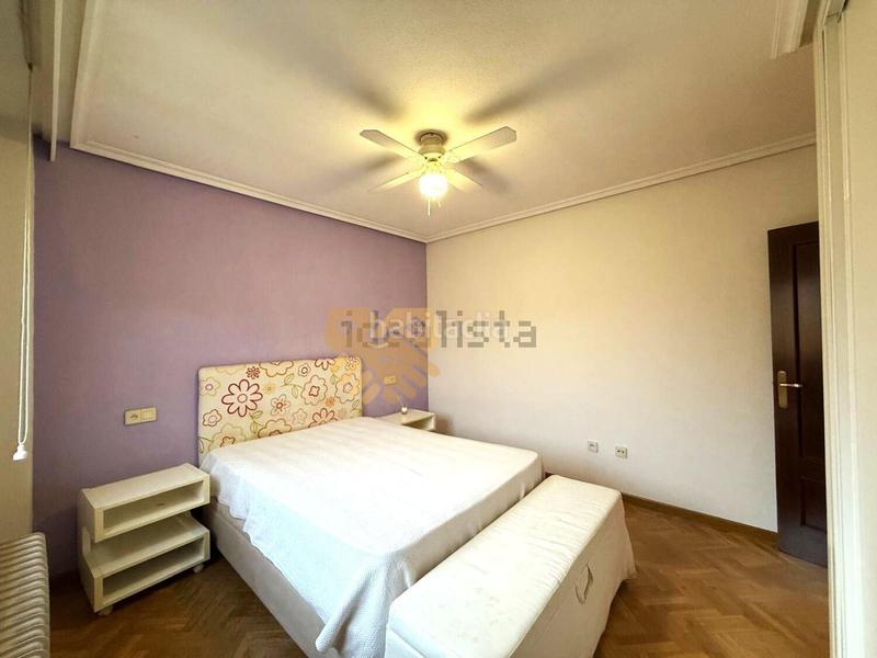 Foto bf27a094-2535-4427-8f30-f26acaa661fb. Ático oportunidad ! atractivo piso semireformado en tejares en Salamanca