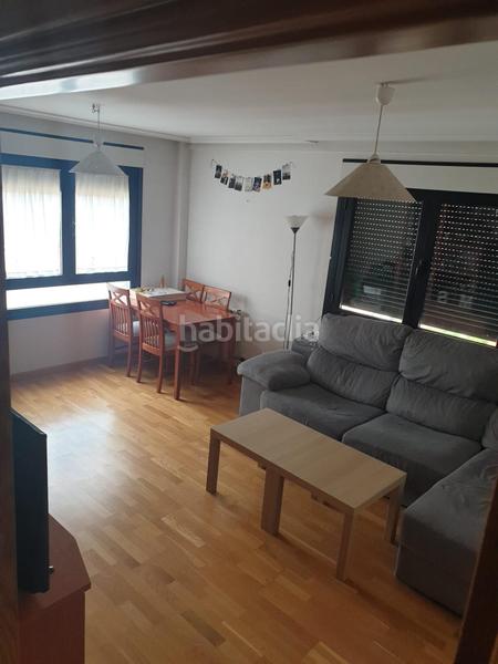 Foto b998b82e-1fb0-4581-8c70-c2bfd78bd0fe. Alquiler piso descubre tu nuevo hogar cerca de la universidad! en Salamanca