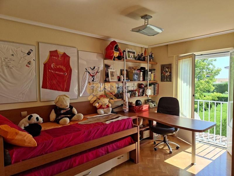 Foto 01b6217e-52fe-41e3-a41e-1a017732044a. Chalet con riscaldamento parcheggio piscina in Santa Marta de Tormes