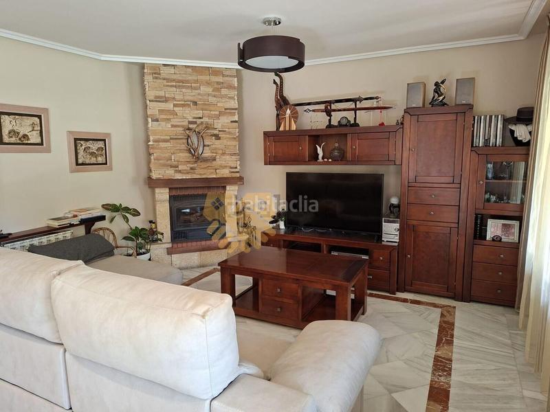 Foto 0a579fe7-a147-4c44-8308-596af233d29a. Chalet con riscaldamento parcheggio piscina in Santa Marta de Tormes