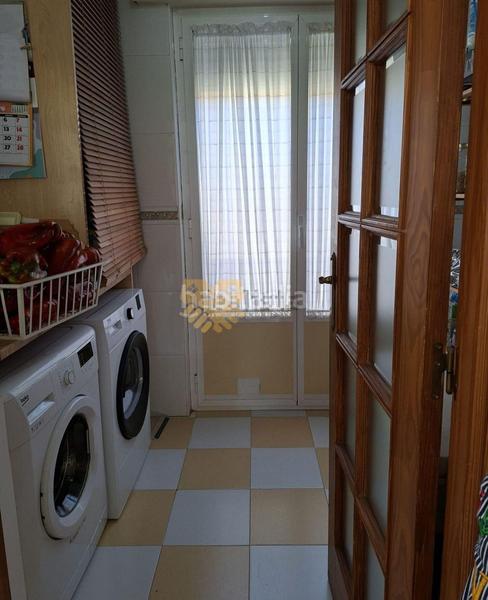 Foto 3d7bff26-6c70-4a4e-bfde-659771fa9f2b. Chalet con riscaldamento parcheggio piscina in Santa Marta de Tormes