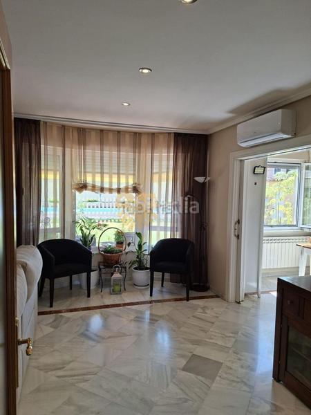 Foto c3050c57-a5ff-4d1c-9eaa-c240e3d37ee1. Chalet con riscaldamento parcheggio piscina in Santa Marta de Tormes