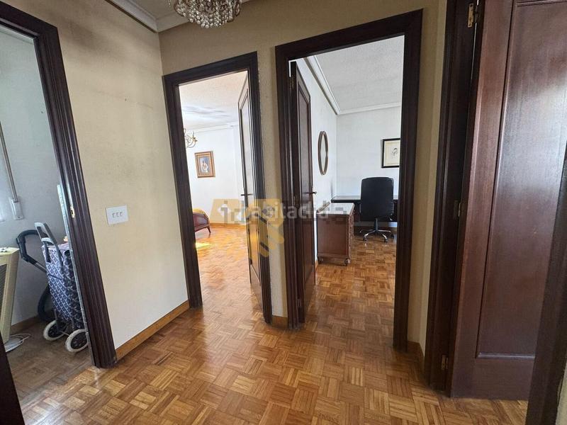 Foto 2a9783cf-b10d-43f9-95b9-07e6b8116f54. Appartement avec chauffage dans Carmelitas Salamanca