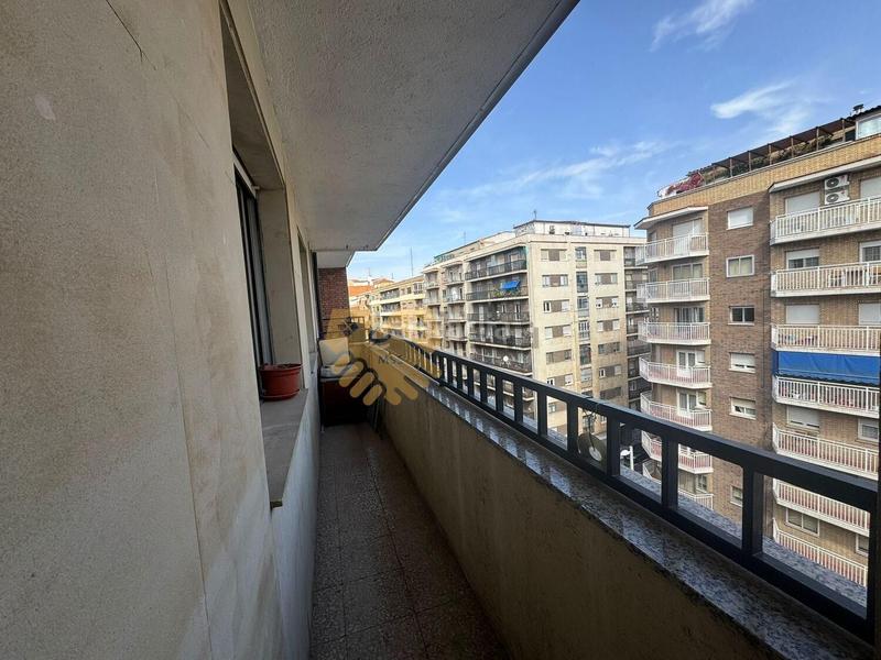Foto f1e0b9d4-ee6d-452b-be43-2f403eba4b95. Appartement avec chauffage dans Carmelitas Salamanca