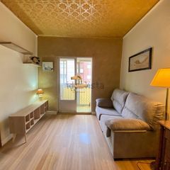 Flat in Barrio Blanco. Oportunidad de inversión en barrio blanco piso de 2 habitaciones