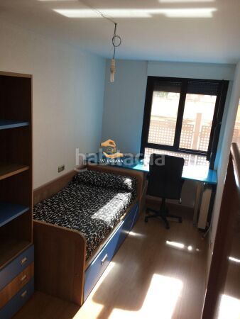Foto 739fa54a-9a1a-43f8-913e-b0503d3f5cdf. Etagenwohnung mit parking in Arapiles