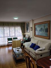 Pis  Madrid. Piso reformado con garaje y trastero en santa marta de tormes