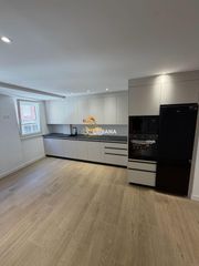 Pis  Navasfrias. Piso de 3 habitaciones en universidad, salamanca