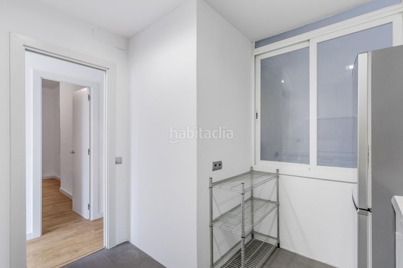 Foto 4b5eaa63-b8fe-47eb-981e-c1e2c7bd9c1d. Pis amb calefacció a Putget - Farró Barcelona