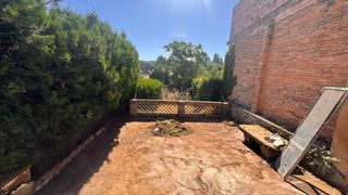 Planta baixa  Carrer de sant sebastià. Con jardín, en el centro de taradell.