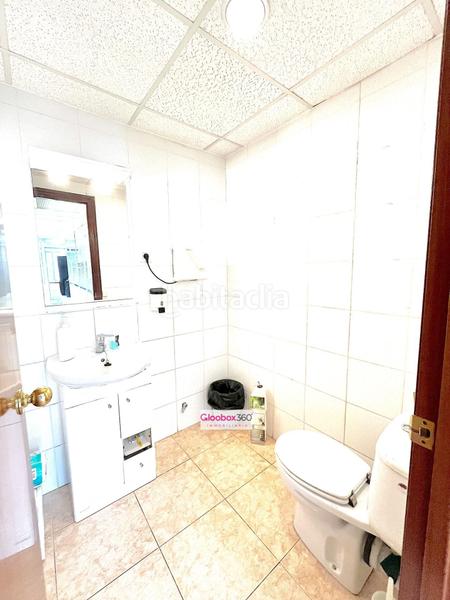 Foto c31341d9-dd8d-49a7-9633-a295d4302394. Miete büro in avenida s jordi 31 in Centre Reus