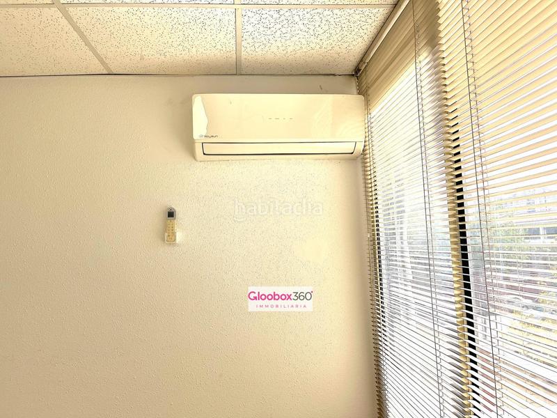 Foto 13e9248d-cec7-4eb3-9fc1-f0b373db17d1. Rent office space in avenida s jordi 31 in Centre Reus