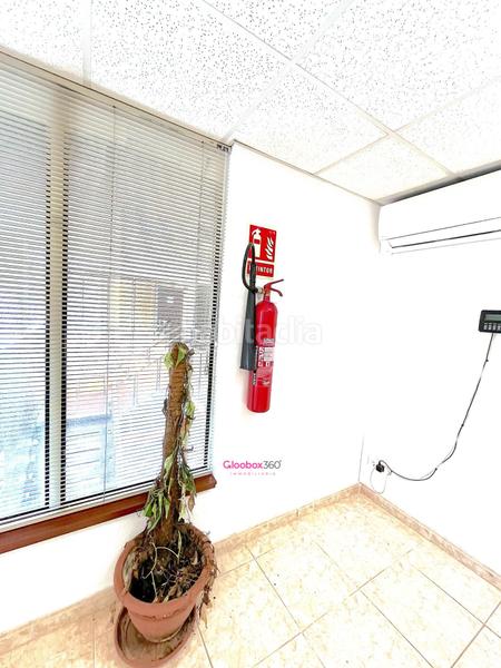 Foto f62e1cf9-4d23-4c17-bdad-2fab58003f6a. Rent office space in avenida s jordi 31 in Centre Reus
