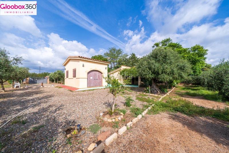 Foto 5ee2b3d8-c581-405e-b82a-99a10b13bf3e. Xalet a carretera burgar del a Riudoms