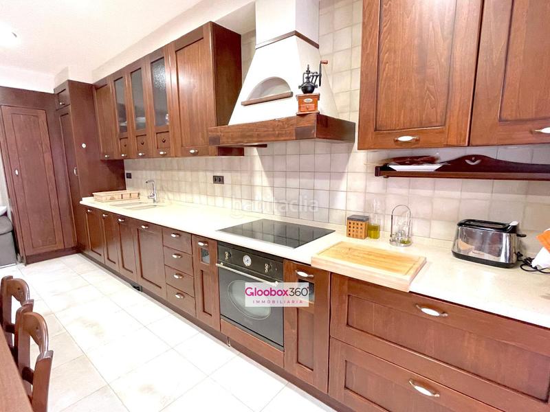 Foto 577efd4d-c070-4423-8f28-a3bd9eb11e74. House with heating parking in Riudoms