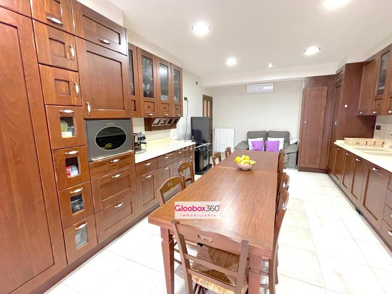 Foto acd9ed8a-f3d8-4386-88d2-f79932299c44. House with heating parking in Riudoms