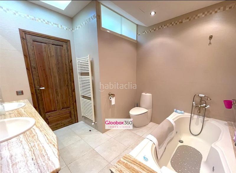 Foto b9d19760-2ab9-46ed-a9ee-ed97bf67ff0b. House with heating parking in Riudoms