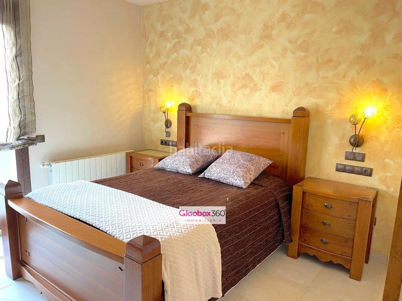 Foto c6b7b603-d26d-4058-9234-68ff4bc1497c. House with heating parking in Riudoms