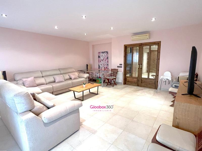 Foto db3d88be-f5e4-4ed6-bf88-57a0b9c14d92. House with heating parking in Riudoms