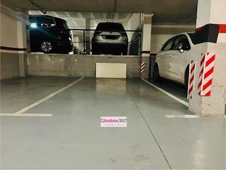Location Parking voiture à Mestral. Se alquila plaza de parking en calle frederic soler 13 de reus