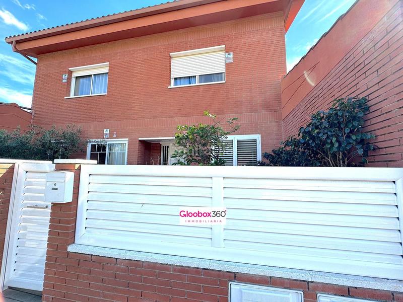 Foto 5d54523e-129a-4f7e-927e-c02632bbd473. Towny house with heating parking pool in Migjorn Reus