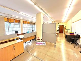 Office space  Avenida s jordi 31. Ponemos a la venta cinco locales destinados a oficinas en una de