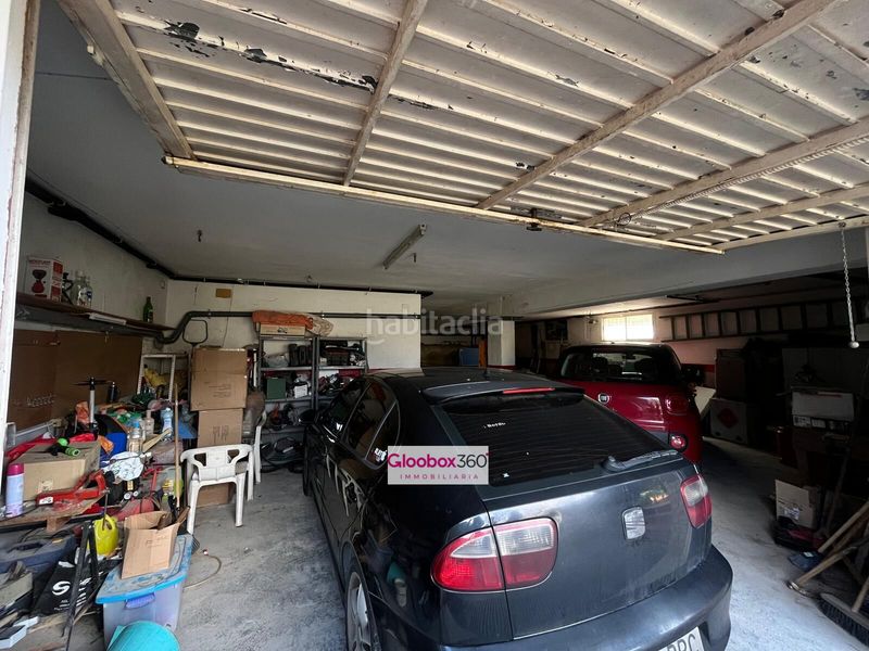 Foto 6122d877-96bb-45a8-b9be-d4d55b8e1a1d. Chalet  esquinero con jardín en quintana ideal para dos familias, amplitud, privacidad y ubicación privilegiada en Reus