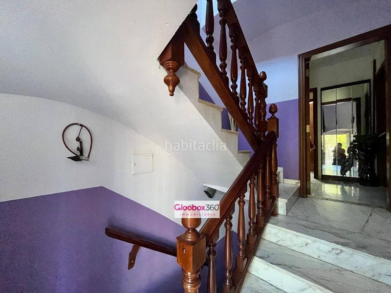 Foto 693709d2-c3c8-4fdc-8b57-deb0e61c4671. Chalet  esquinero con jardín en quintana ideal para dos familias, amplitud, privacidad y ubicación privilegiada en Reus