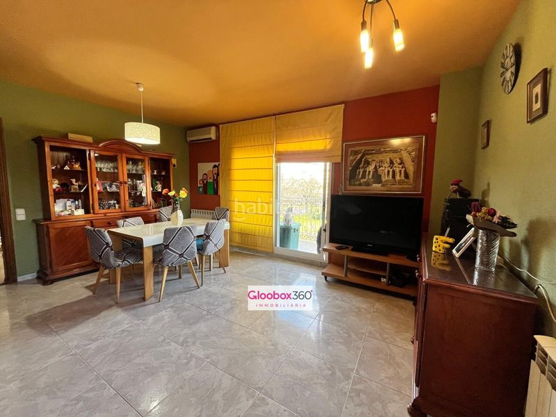 Foto a03af6a5-1ad8-42a0-9dbd-828f7b1db4ce. Chalet  esquinero con jardín en quintana ideal para dos familias, amplitud, privacidad y ubicación privilegiada en Reus