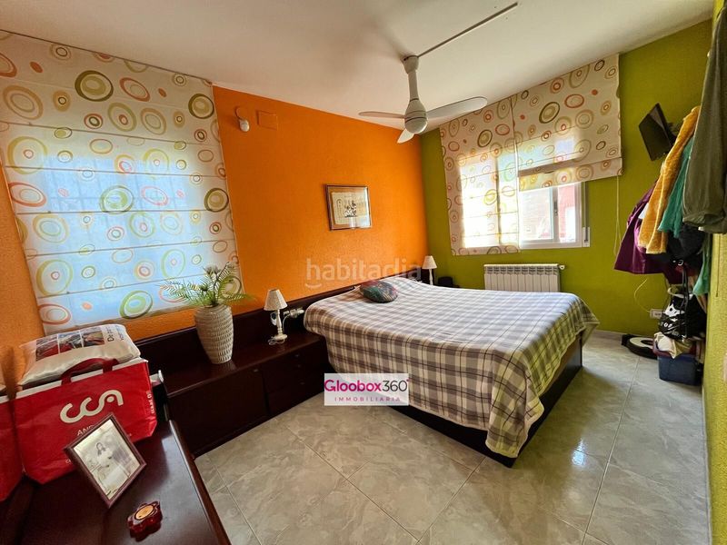 Foto ba97489f-7b1e-447a-a591-5cdb6cb24c09. Chalet  esquinero con jardín en quintana ideal para dos familias, amplitud, privacidad y ubicación privilegiada en Reus