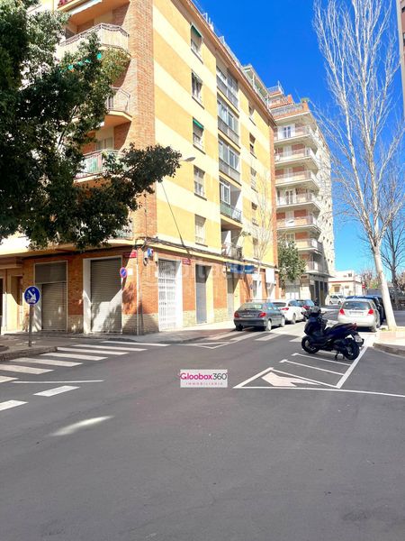 Foto 2169d47a-78b2-4528-bbff-3569794896a0. Local comercial a Mestral Reus