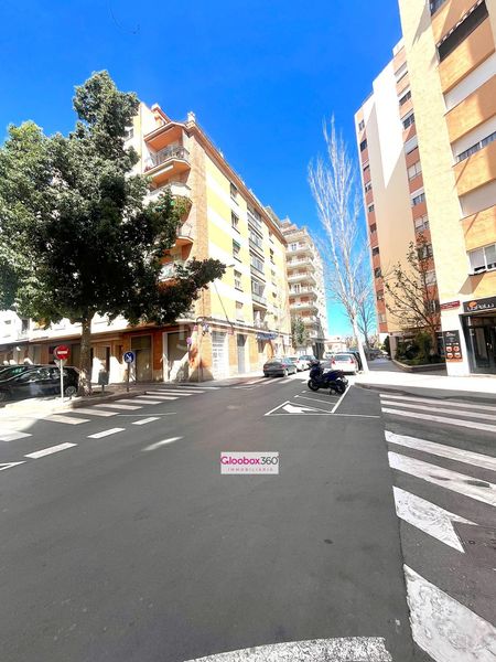 Foto d58f972d-0979-477e-9deb-d6fb5e867d39. Local comercial a Mestral Reus