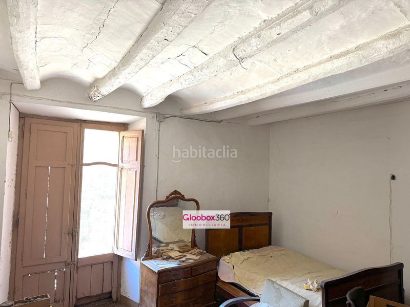 Foto 6808feac-6f2a-4220-932f-fd55a87e5c77. Casa amb aparcament a Montbrió del Camp