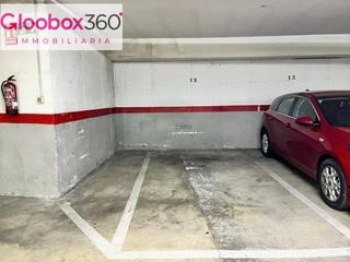 Aparcament cotxe a Avenida arago d' 9. Se venden plazas de parking situada en riera daragó, zona céntri