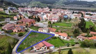 Terreny residencial a Calle prahua 305. Terreno urbano en venta en  pravia, asturias
