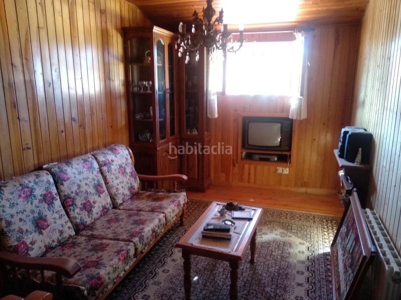 Foto 6ac76496-6414-413f-aee4-a6c7cfc26181. Maison jumelée avec parking dans Pravia