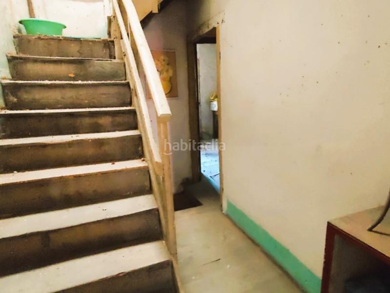Foto d5ebb363-228a-463d-911f-f1695b8e877c. Casa adosada en calle suárez valdés 9 adosado en venta en , asturias en Grado
