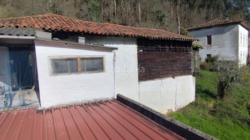 Foto b53803bb-aa1e-49a5-8323-3e62689aaac8. Masia a n/a a Pravia