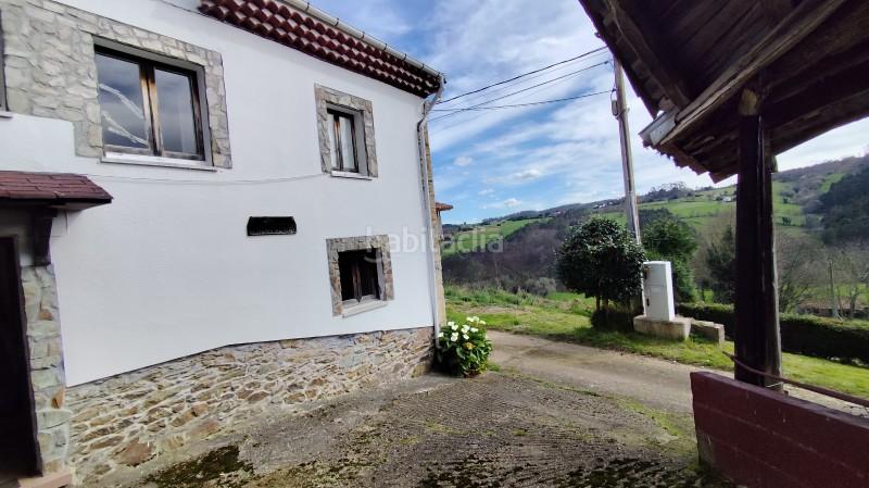 Foto b0954967-bfcb-43b0-969c-1d6594ebbaaa. Casa a schiera in n/a in Cudillero