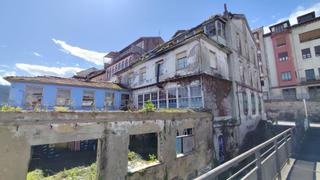 Edifici a N/a. Edificio en venta en  pravia, asturias