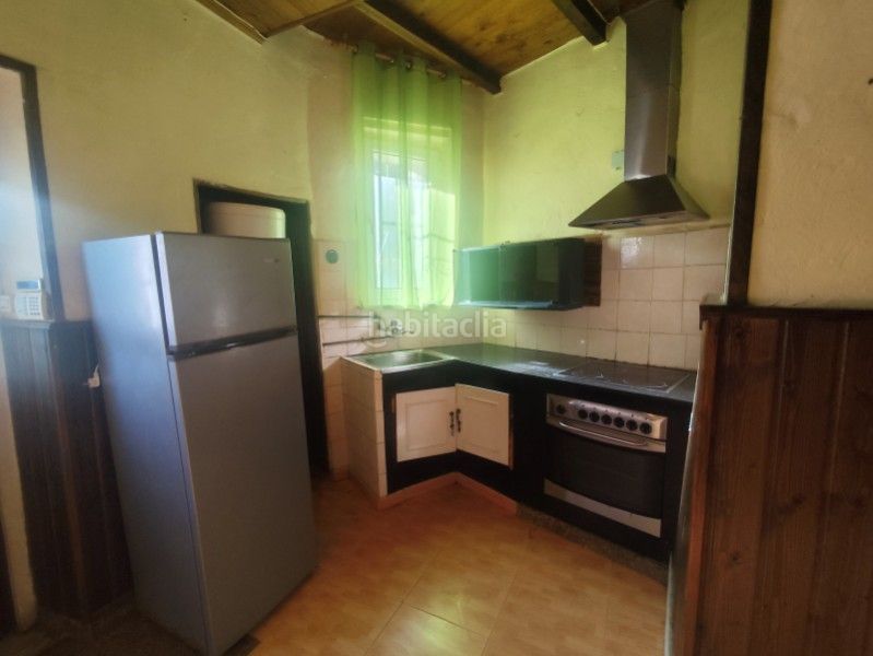 Foto d87da997-eda9-40a9-b2de-17d2a81b50d9. Masia a n/a a Pravia